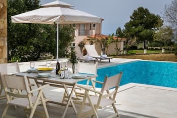 Villas Kefalonia