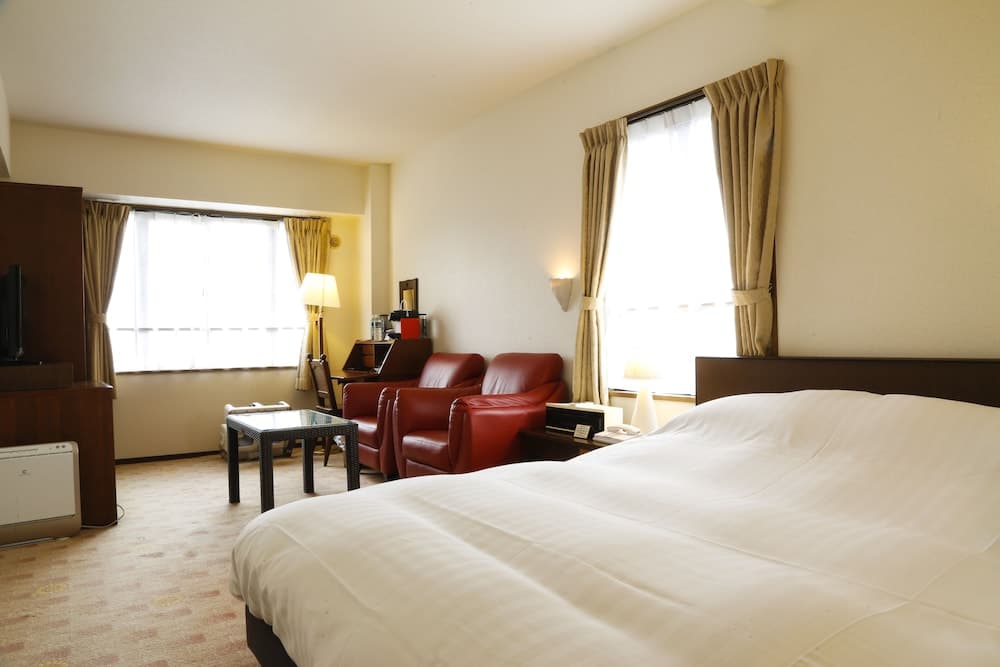 Bishoku no Kakurega Provence