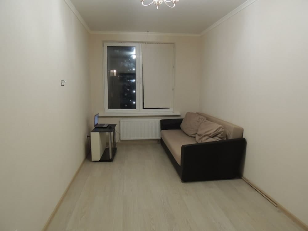 Apartments on Kosmonavtov