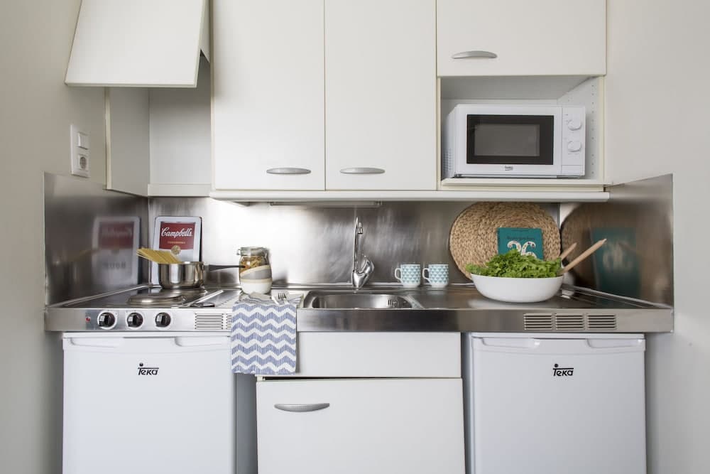 Residencia Universitaria Resa As Burgas - Centro Adscrito a REAJ - Campus Accomodation