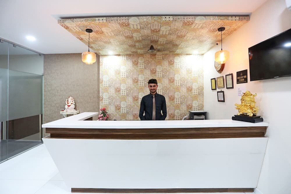 OYO 9304 Hotel Swastika