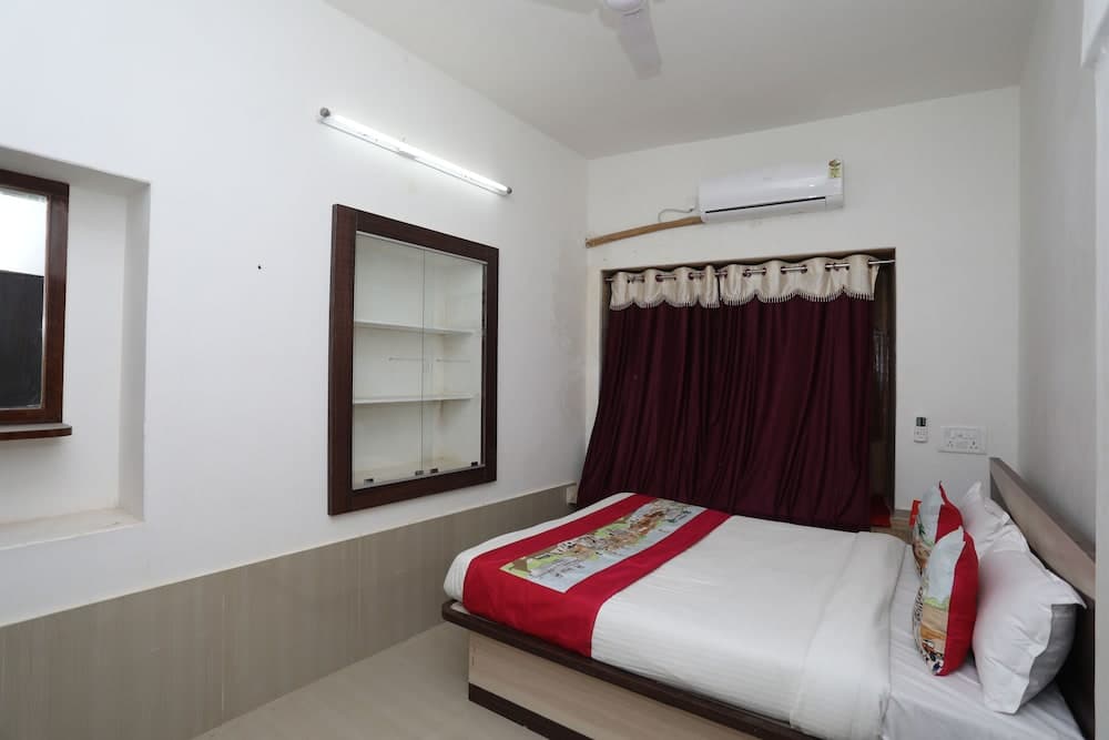 OYO 10358 Chouhan Haveli