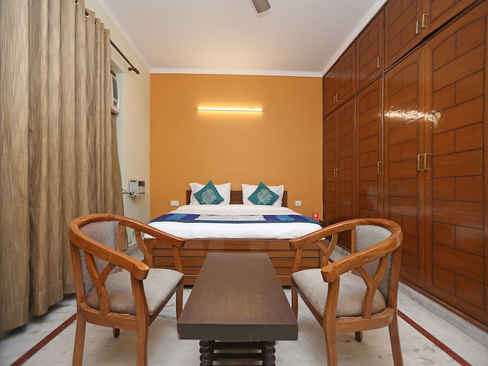 OYO 9581 Green Residency