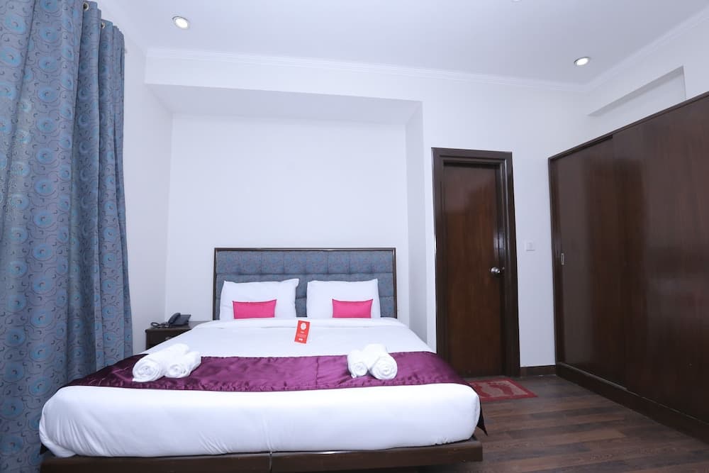 OYO 4131 Glen Thirty