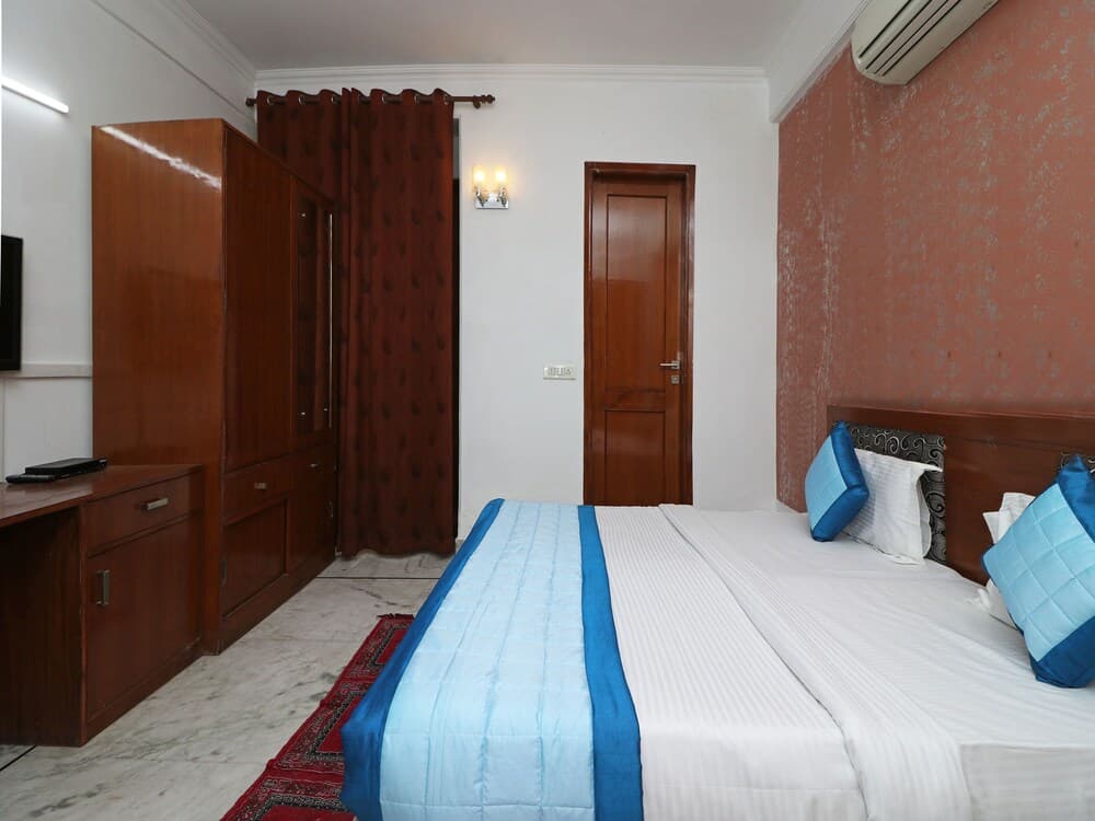 OYO 11434 AB Residency