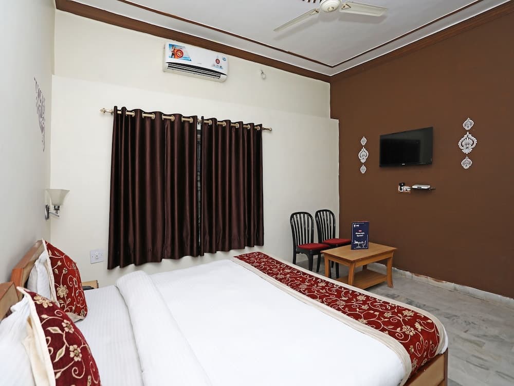 OYO 10936 Rajasthan Resort