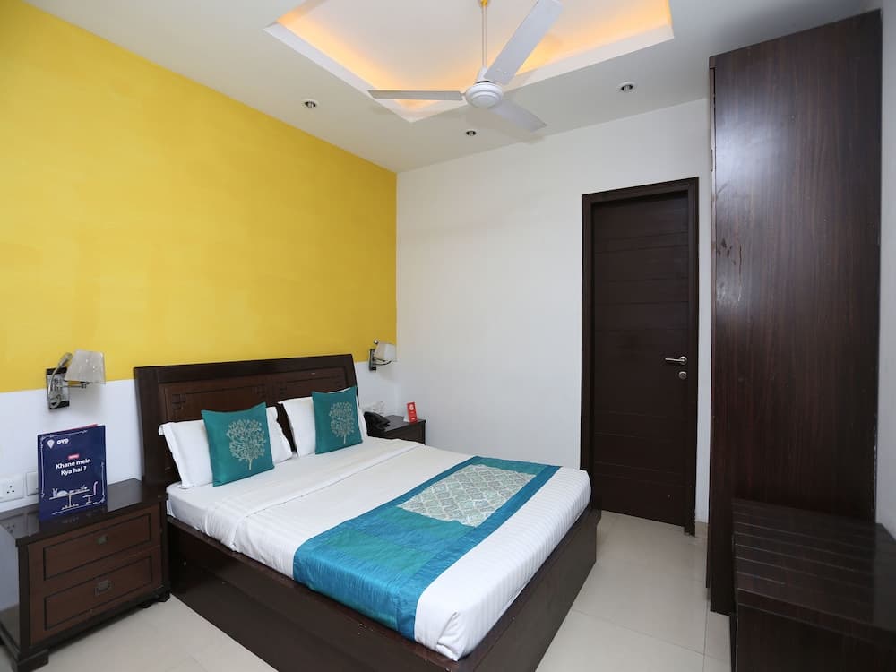 OYO 10582 near Cyber City