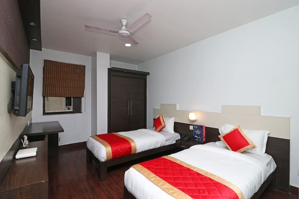 OYO 10887 Hotel West View