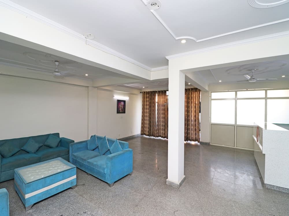 OYO 5258 Ronak Guest House