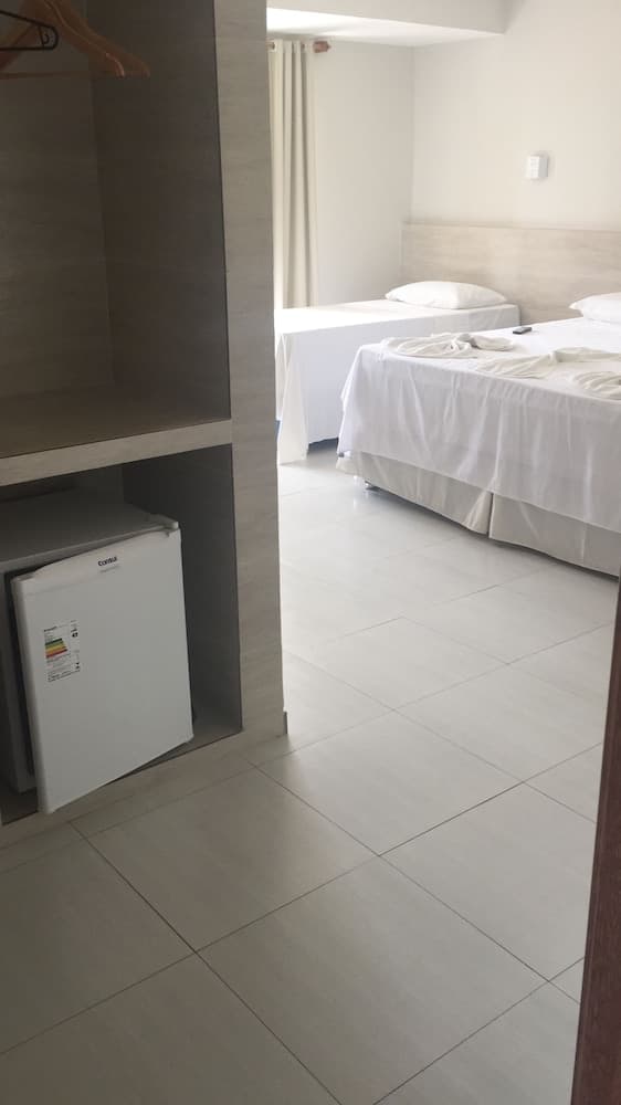 Hotel Amendoeiras Praia