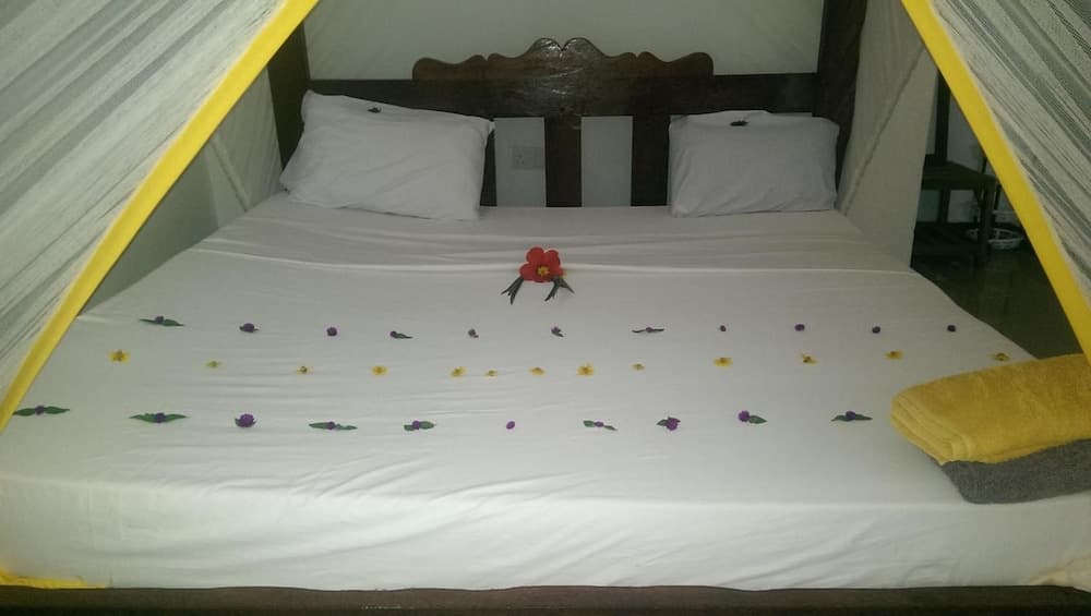 Union Beach Bungalows