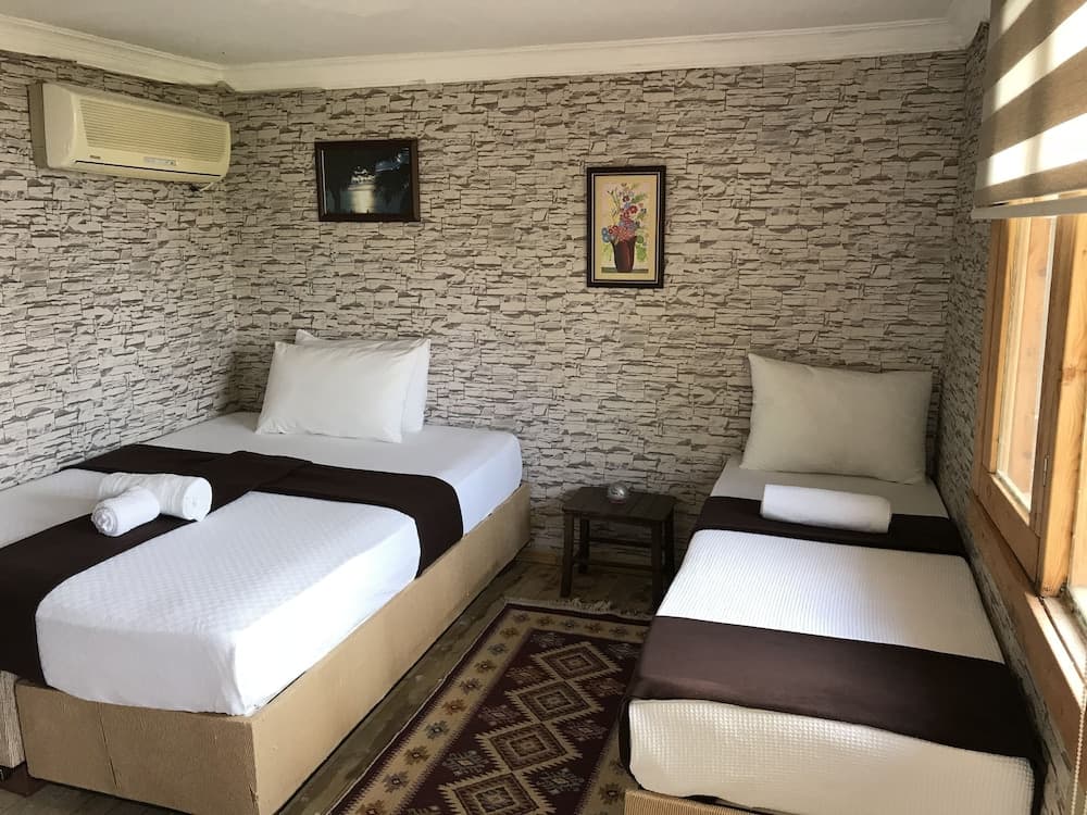 Ayanya Beach & Bistro Bungalows