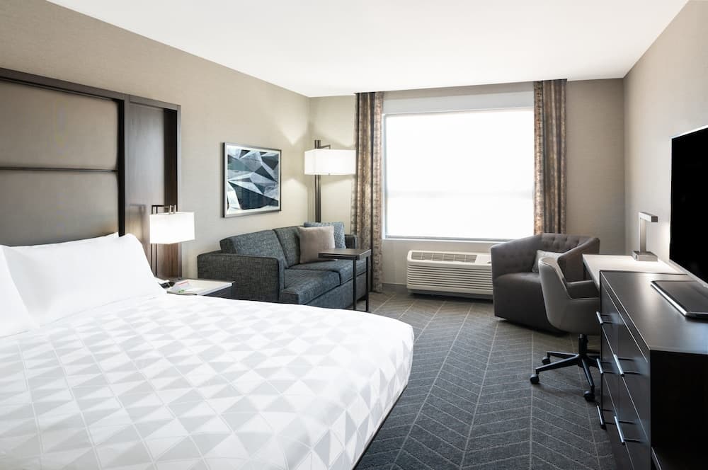 Holiday Inn Boston Logan Airport - Chelsea by IHG