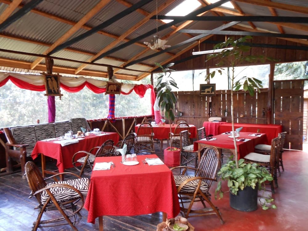 Aberdare Cottages & Fishing Lodge