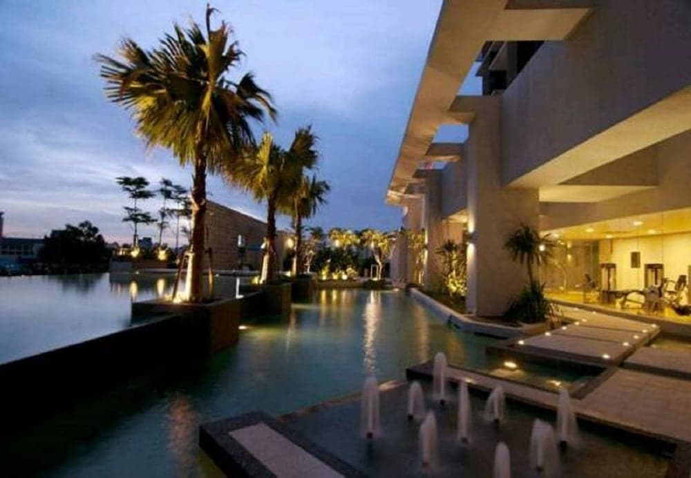 Vinos Asia at Swiss Garden