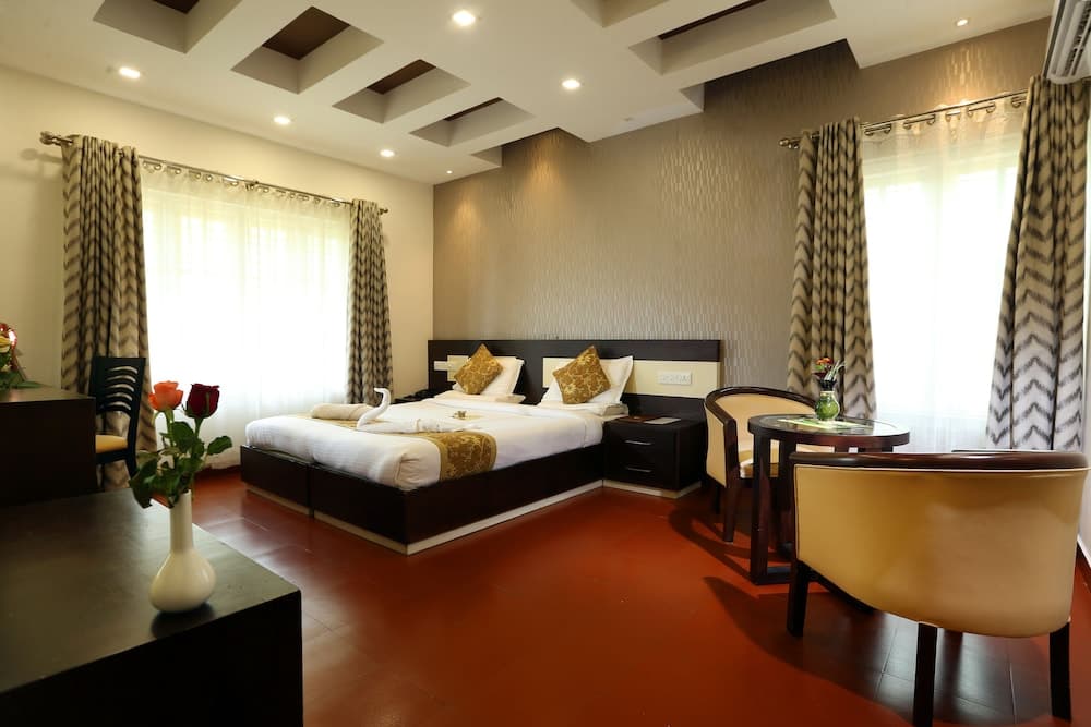 Girassol serviced villa