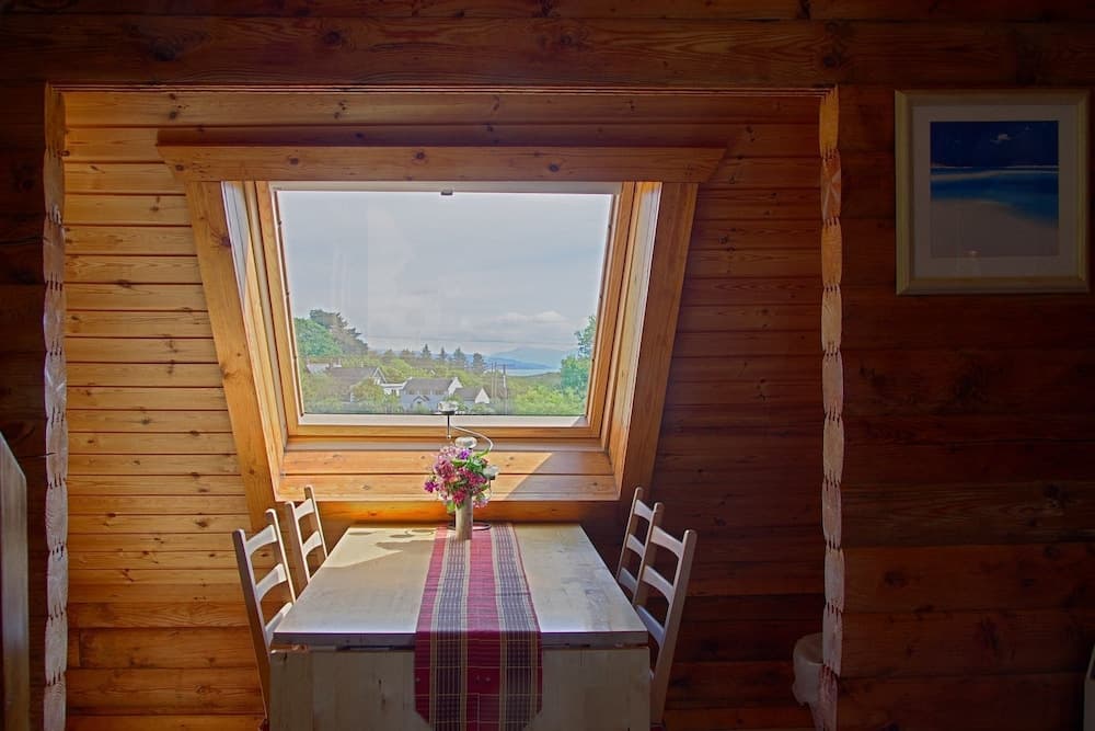 Steading Holidays - Comraich