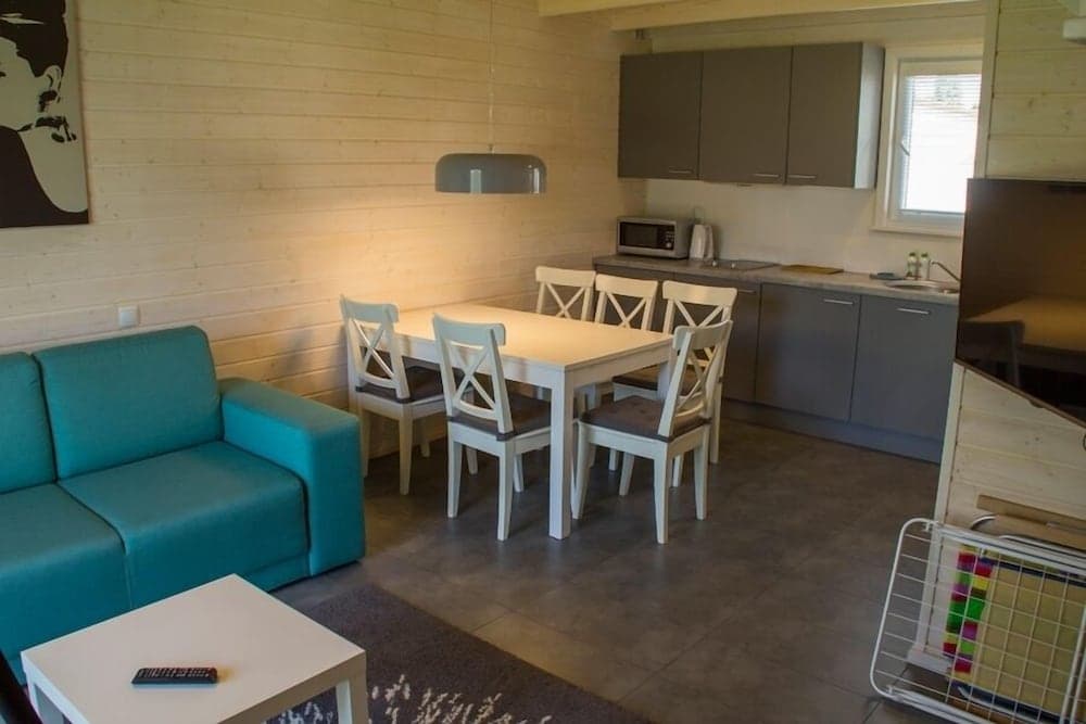 Xanadu Resort - cottage