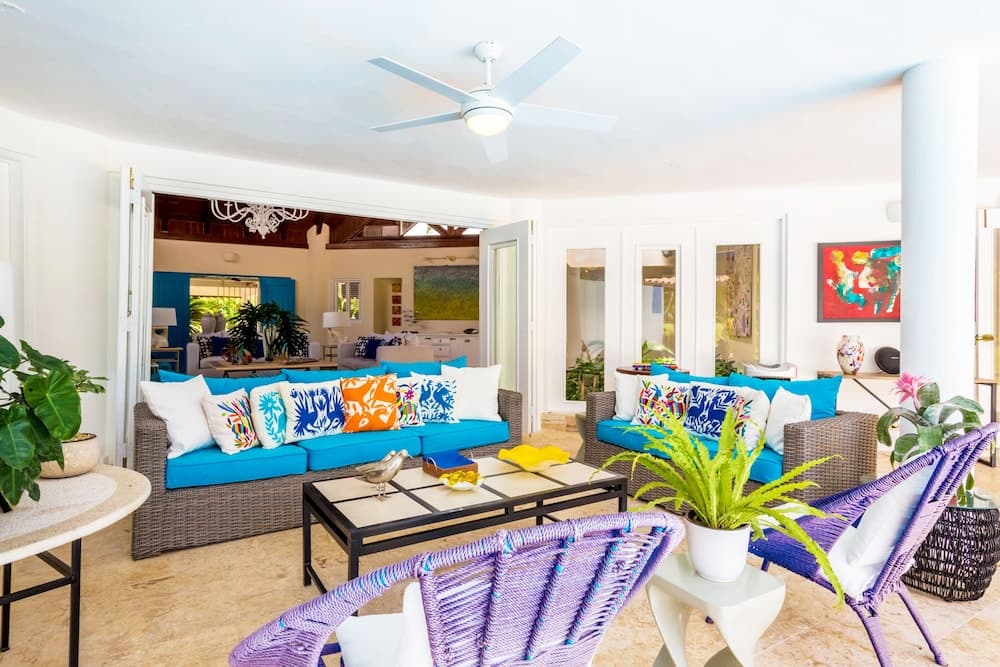 Unlimited Luxury Laureanne's Villa