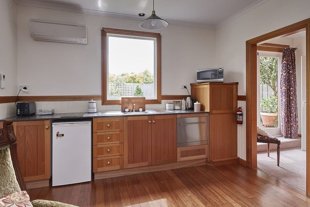 Box Cottage Apartment