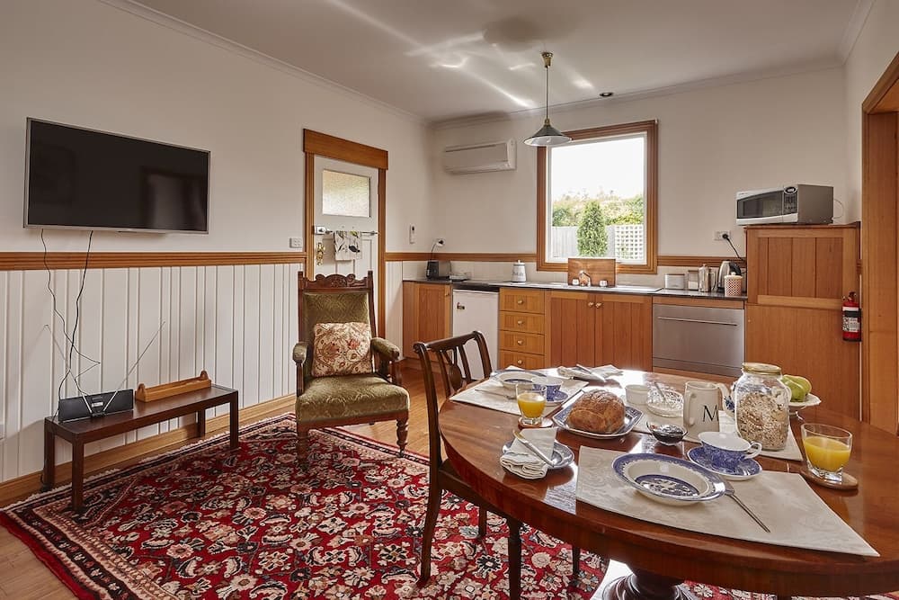 Box Cottage Apartment