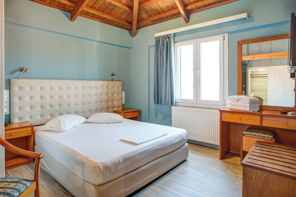 Heliotrope The Studios