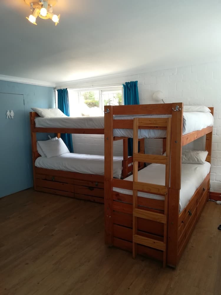 Saltycrax Backpackers and Adventures