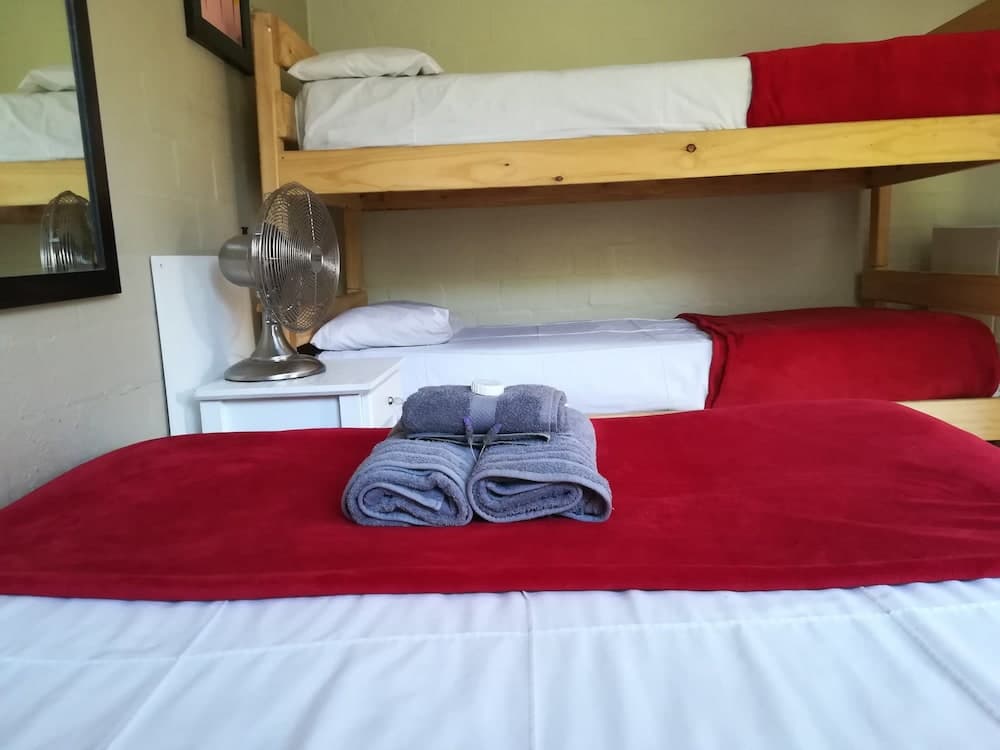 Saltycrax Backpackers and Adventures