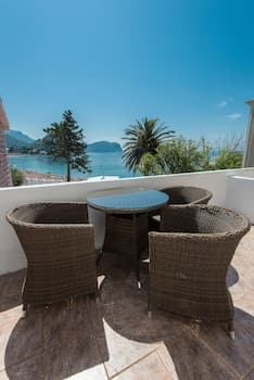MTV Apartments Petrovac