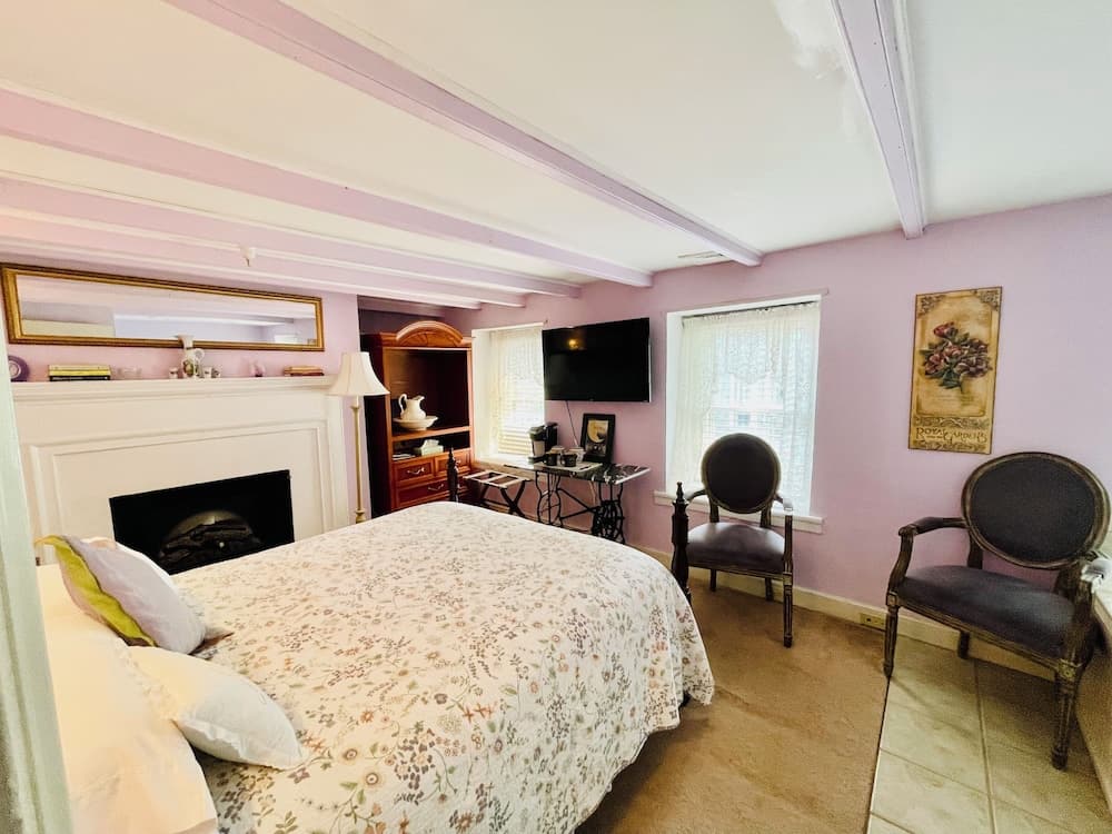 Hargrave House B & B