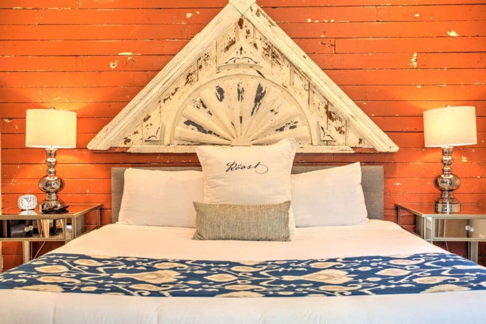 The Roost Ocean Springs