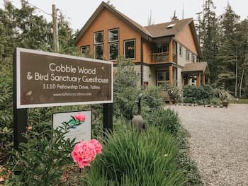 Cobble Wood & Bird Sanctuary Guest Houses