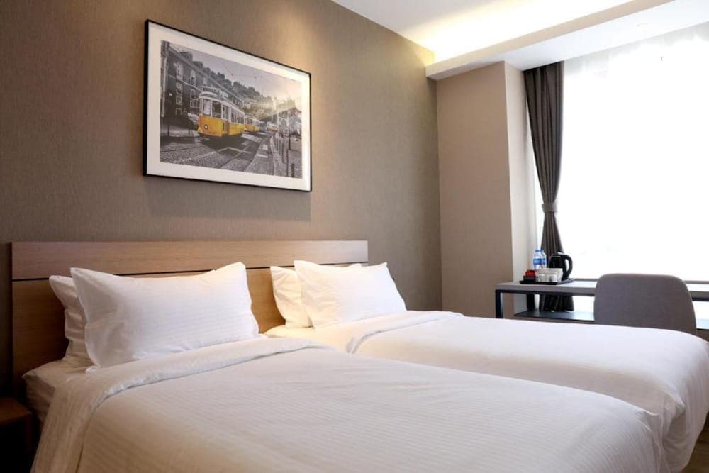 Bridal Tea House Hotel - Guangzhou Panyu Square Metro Station Branch