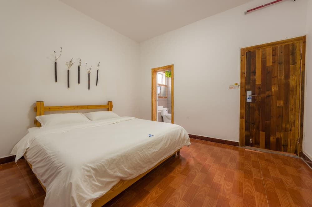 Spring Flowers Blossoming Hotel