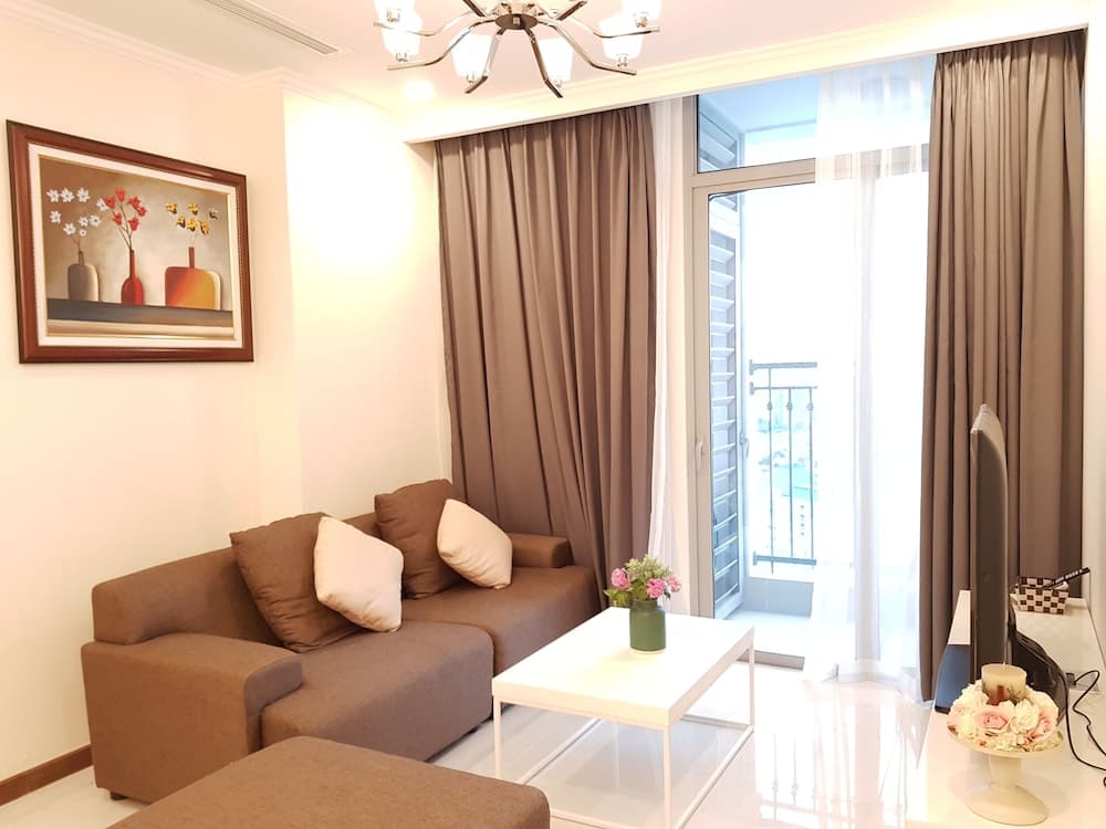 The Berry Vinhomes Luxury Apartments