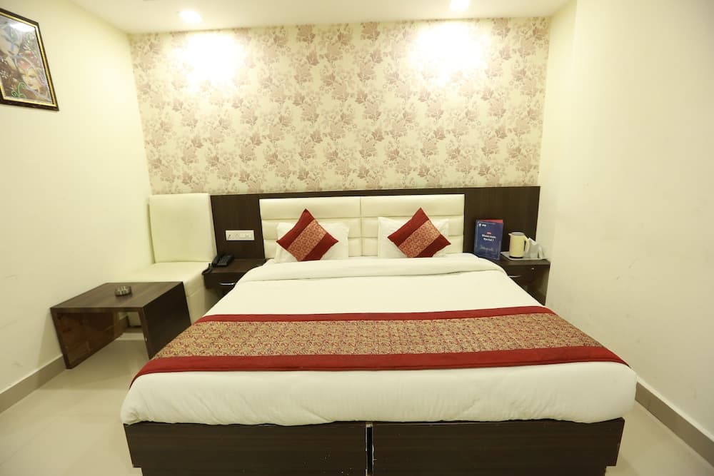 OYO 7473 Krishna Galaxy