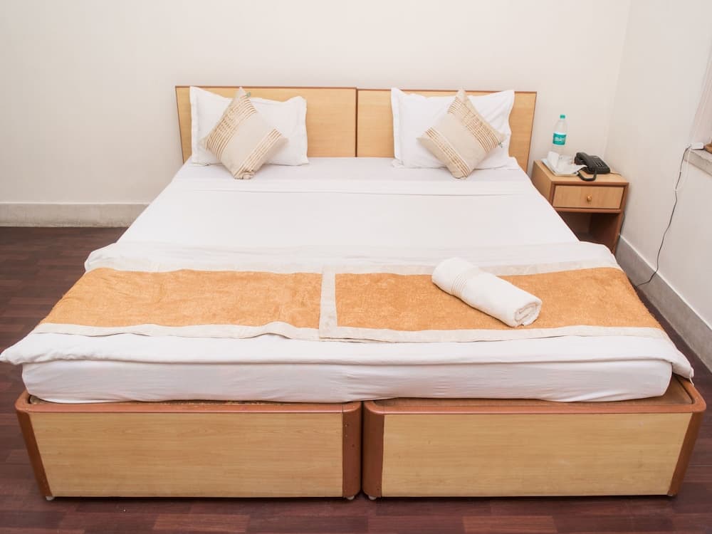 OYO 6477 Guest Accomodation FE 173