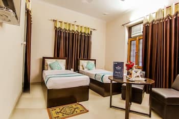 OYO 6842 Garden Gates Inn