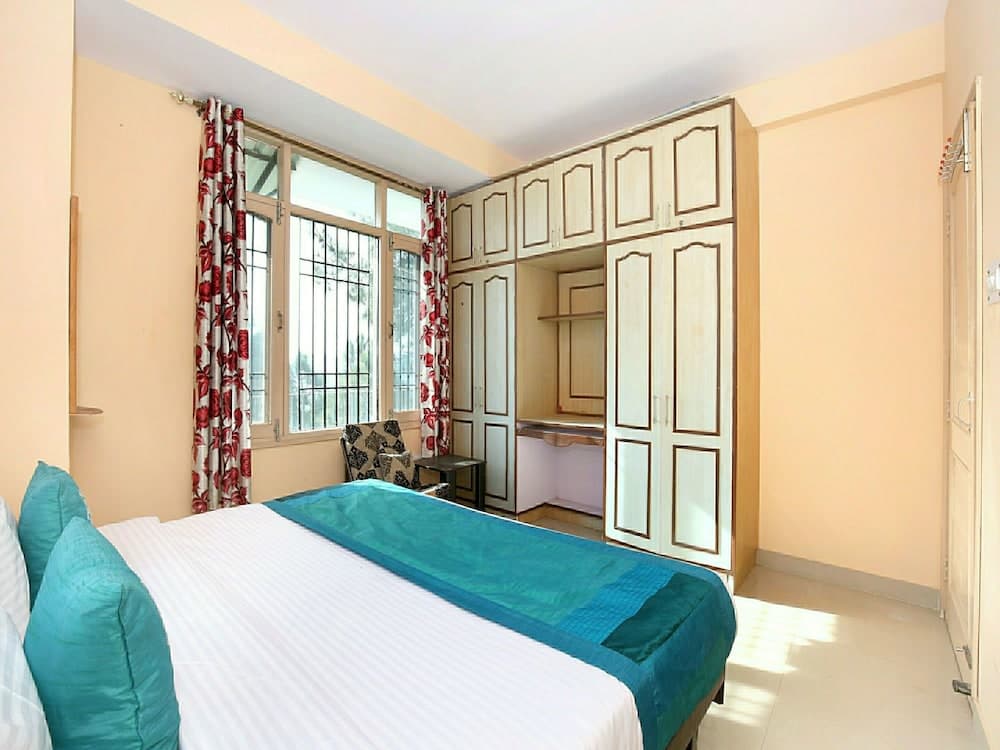 OYO 10409 Home Cozy 4BHK New Shimla