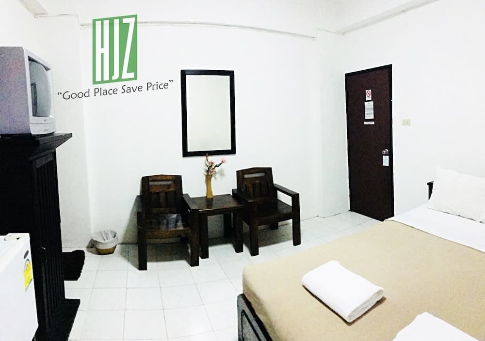 Royal Guesthouse at Chiang Mai Old City By Hjz