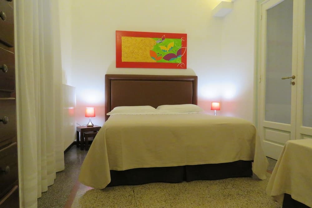 Palazzo De Tomasi B&B