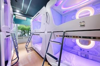 Nang Capsule Hostel