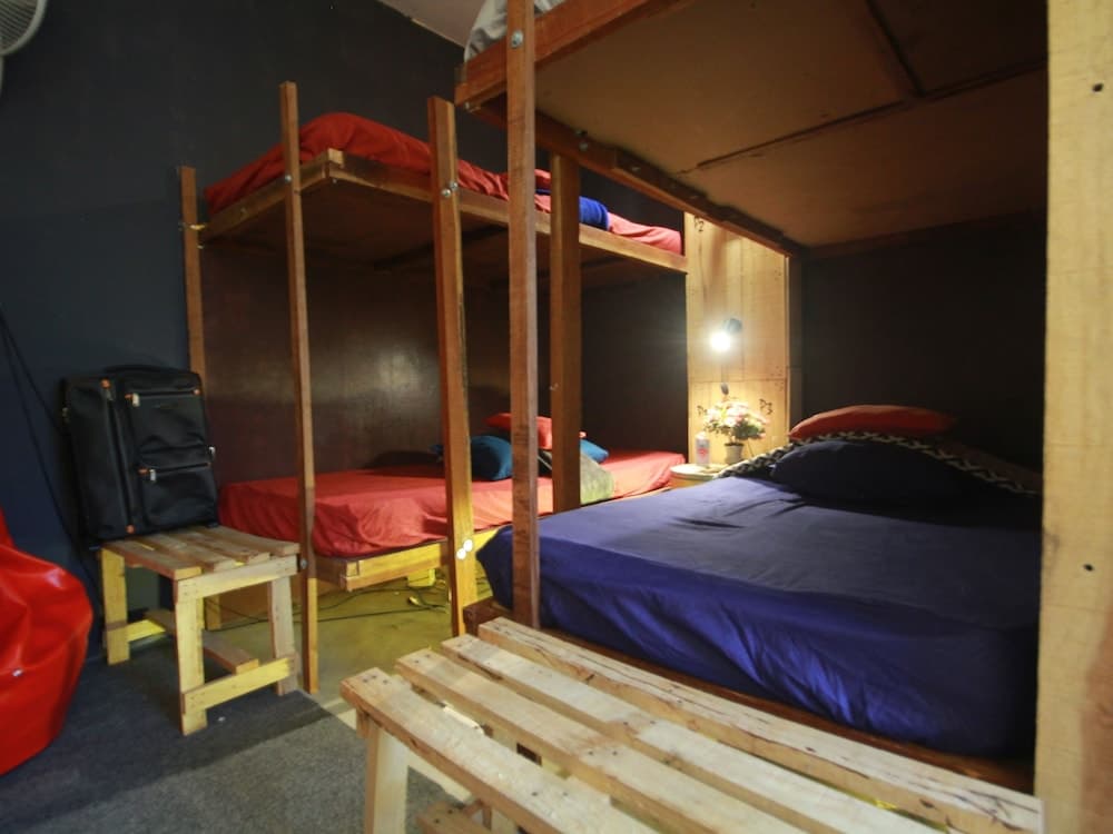 Pak-Inn Hostel Hat Yai