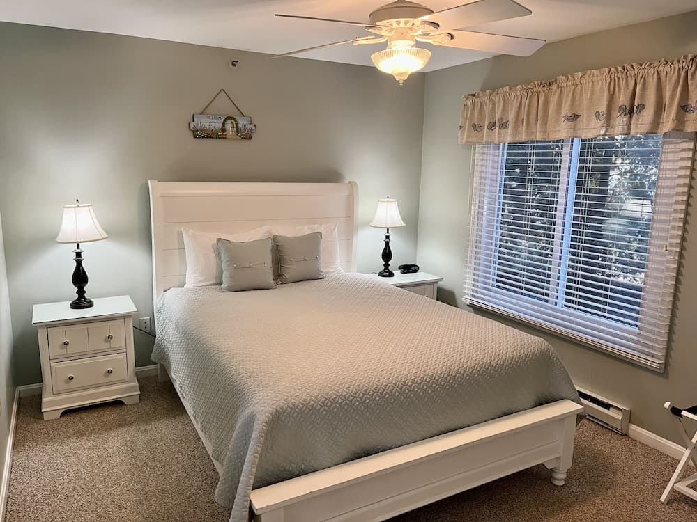 Elmwood Resort Hotel