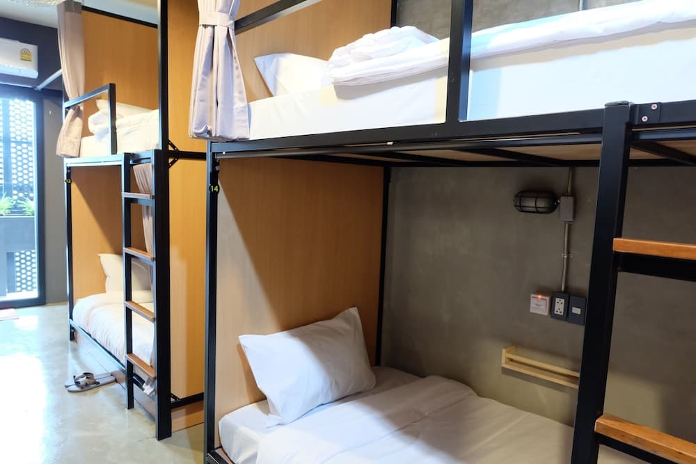 Sleepover Hostel Bangkok