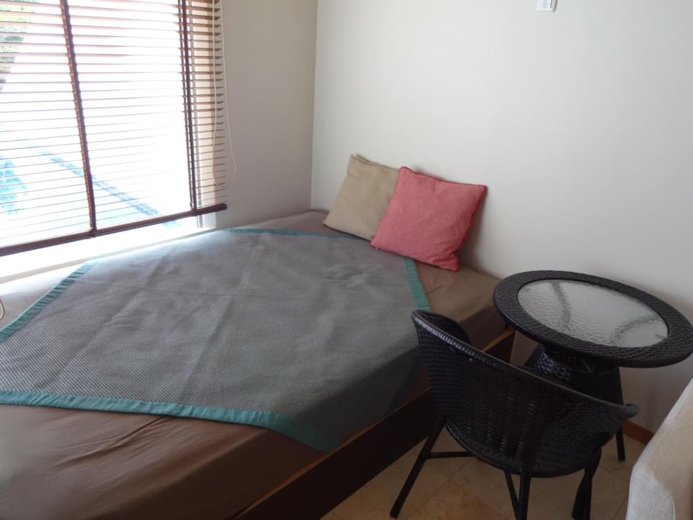 Pool Terrace Imgya Suite