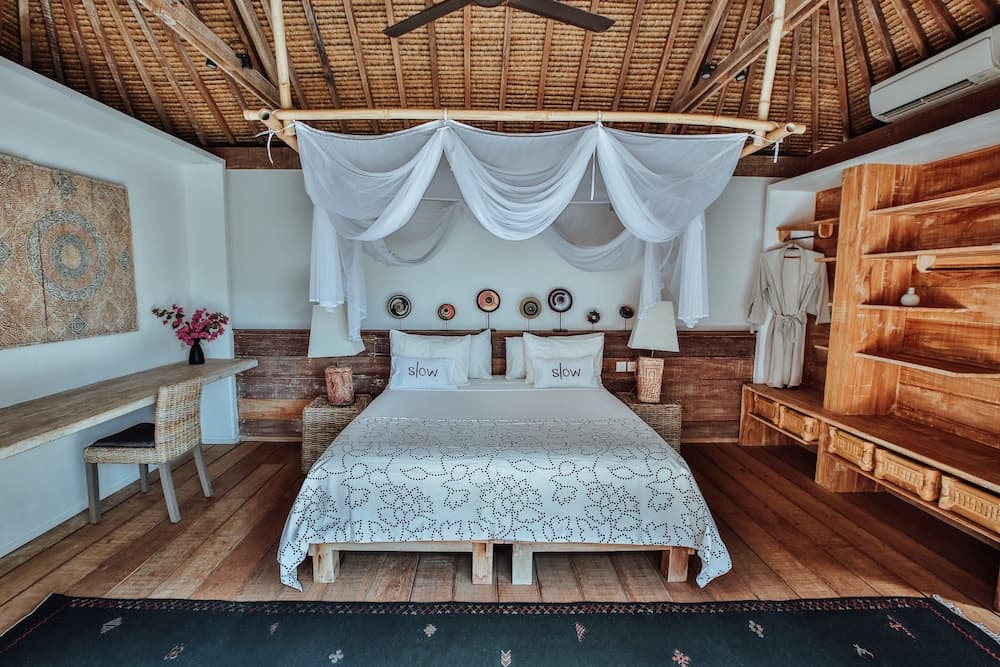 Slow Private Pool Villas