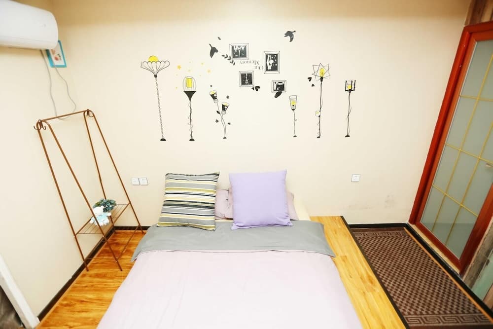 Wutongli Youth Hostel