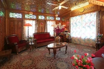 Manila Groups of Houseboats