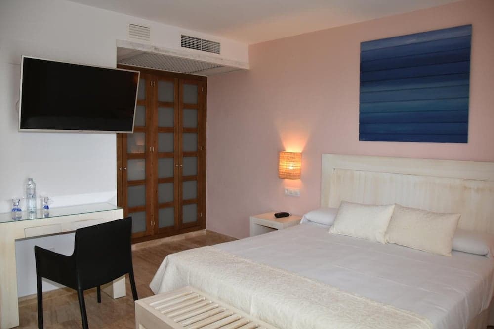 Hotel Doña Lola Zahara